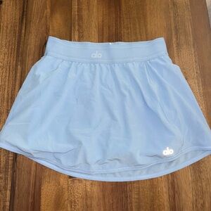 ALO Yoga Light Blue Skirt - seashell blue